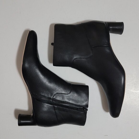 NEW Vince Hilda Ankle Boots Womens 7 Black Minimalist Chic Designer Simple - Picture 2 of 10